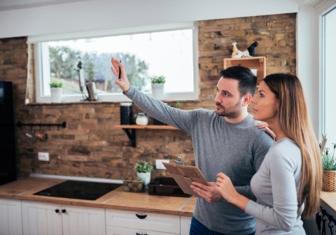 Hidden costs in Melbourne kitchen cabinet projects including installation, labour, and additional renovation expenses